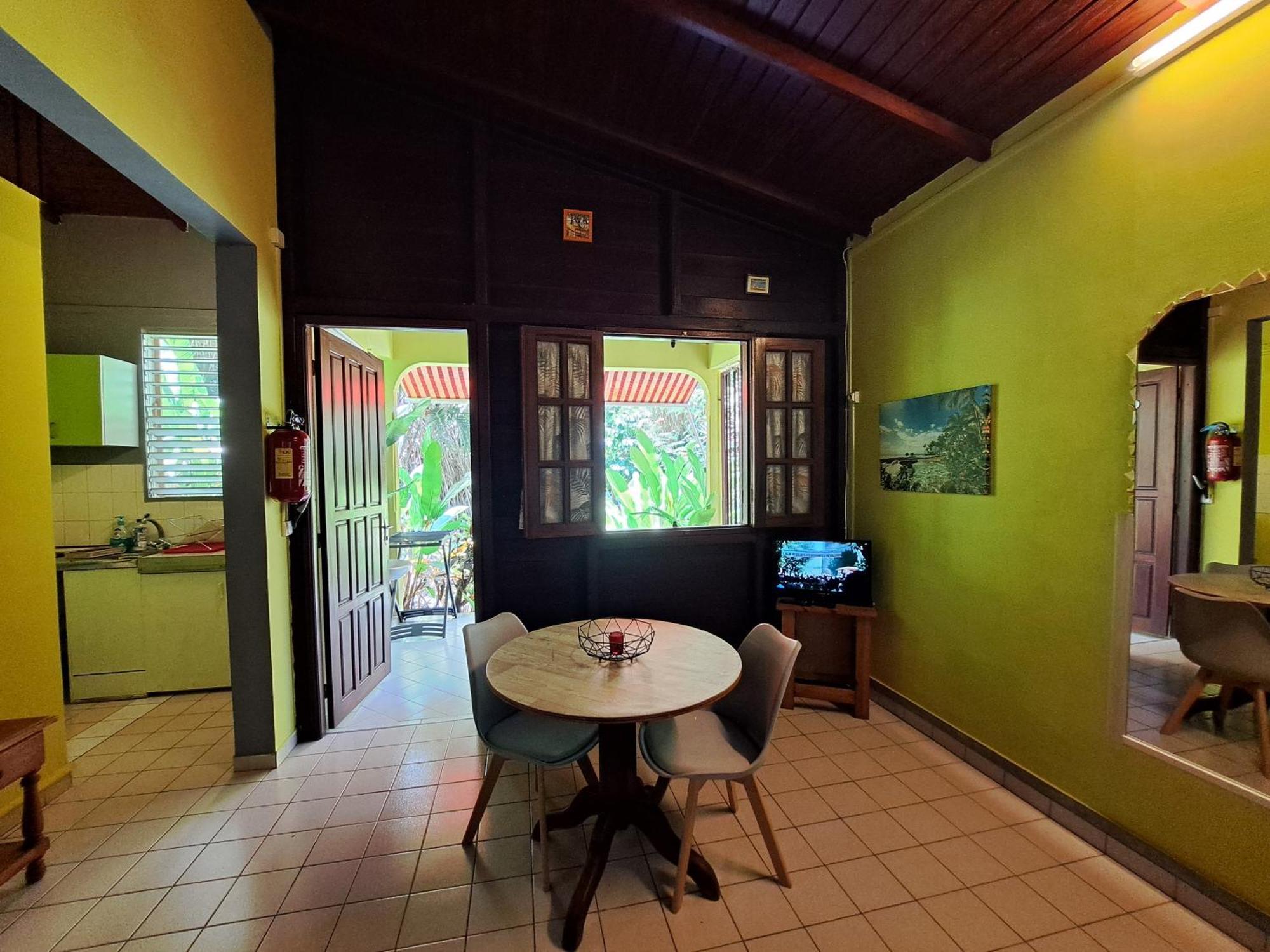 Residence Les Manguiers Pointe-Noire Exterior photo